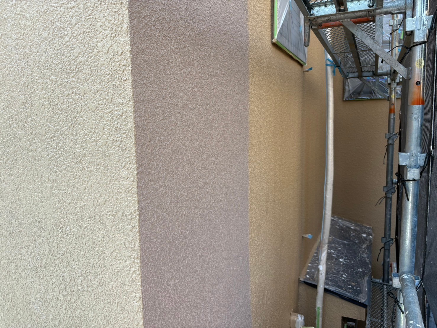 西京区O邸外壁中塗り