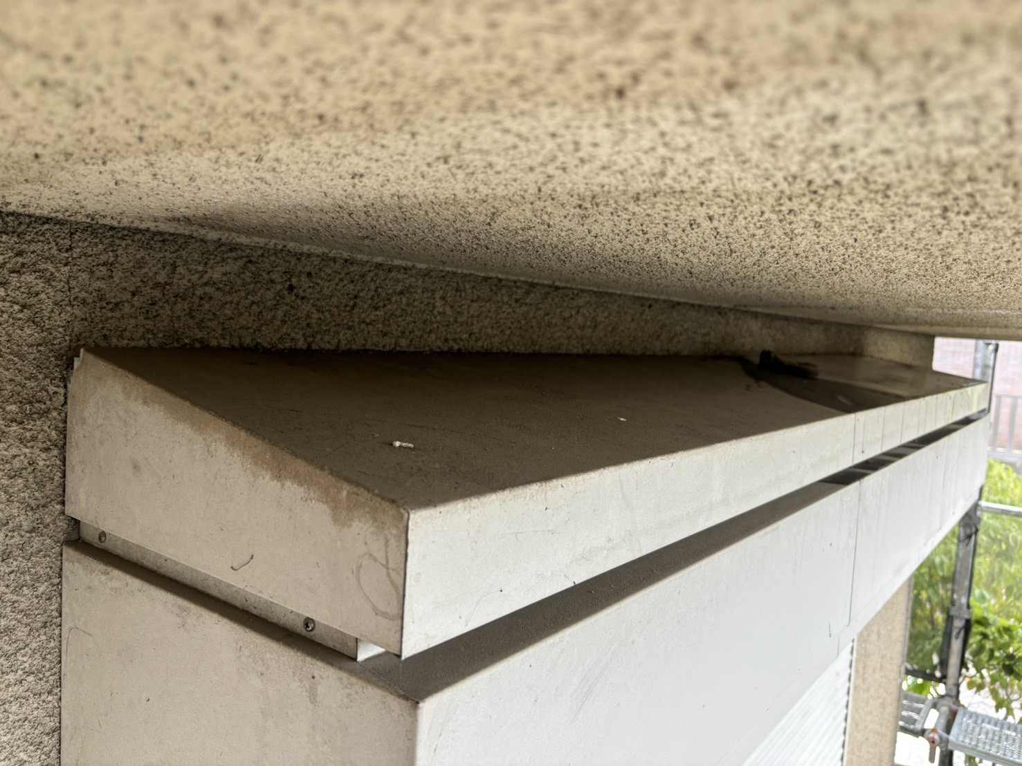 岡本邸 洗浄ケレン1