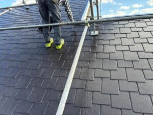 正木建装の、屋根塗装作業