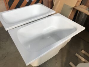 京都、ユニットバス湯舟の塗装