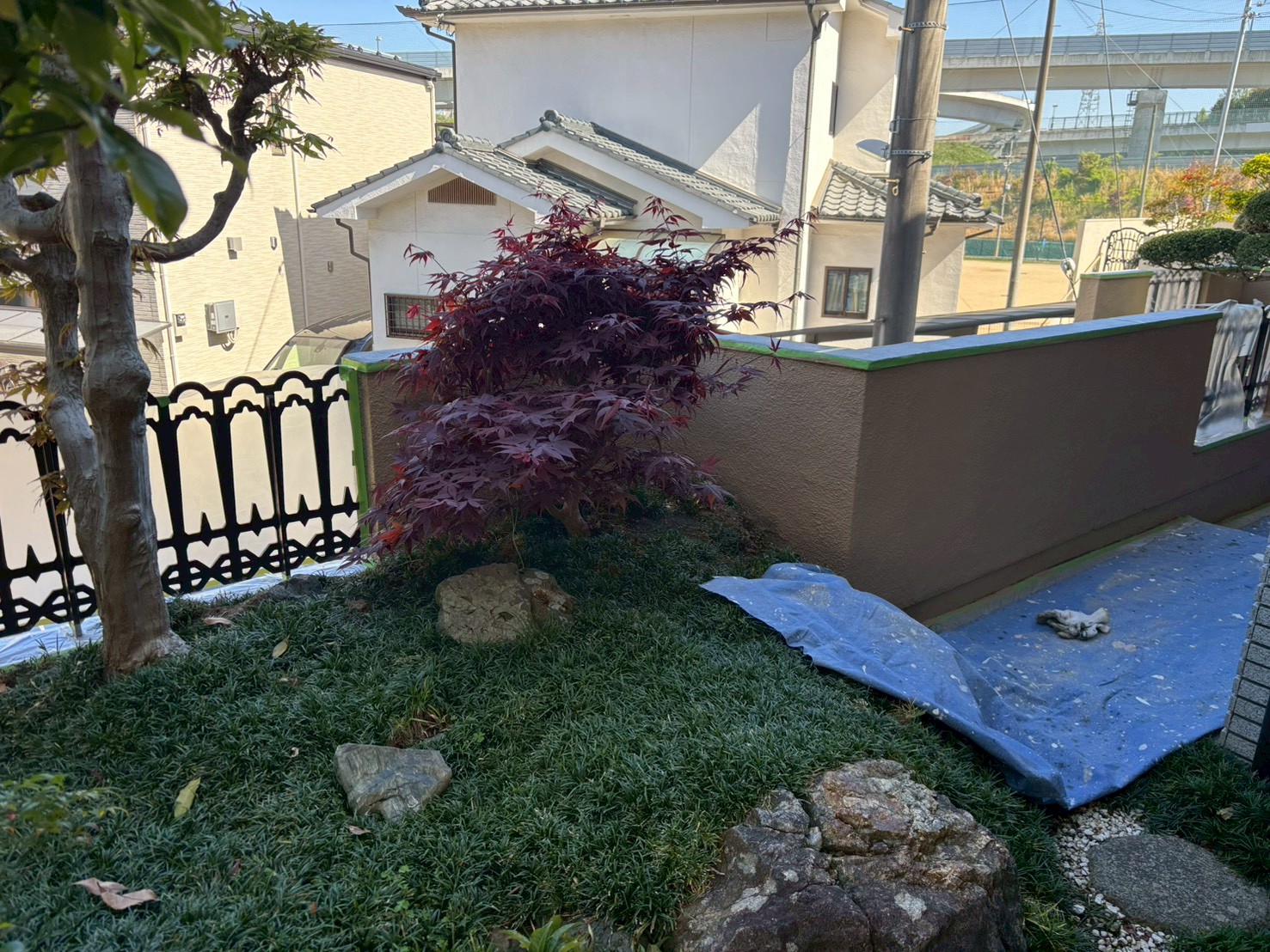 高槻市 庭木 布養生施工